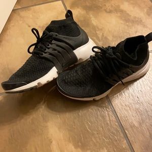 Nike Flyknit Air Prestos